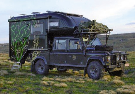 TRAIL 260 R: auf Land Rover Defender 130